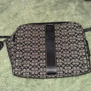 Coach Vintage Makeup Bag / Pouch Travel Bag black and white